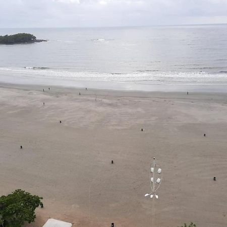 Apto 3 Quartos No Centro A Beira Mar Balneário Camboriú 外观 照片