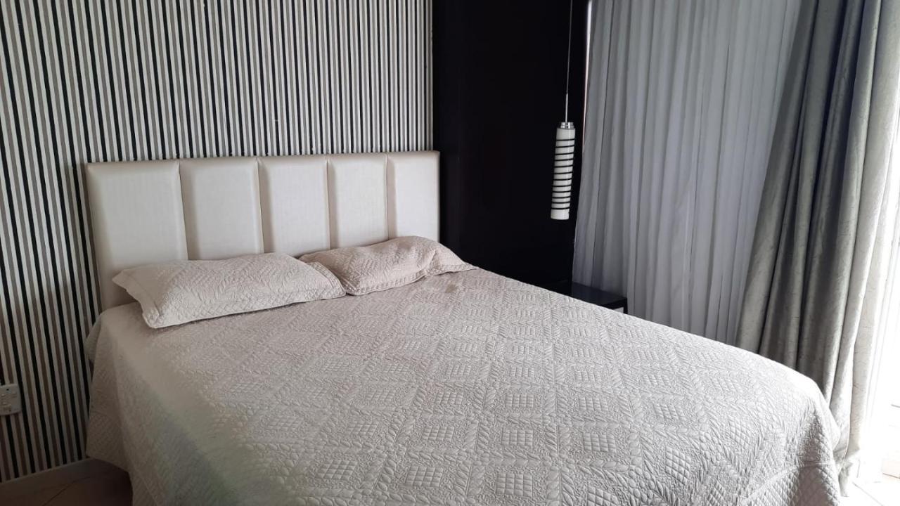 Apto 3 Quartos No Centro A Beira Mar Balneário Camboriú 外观 照片