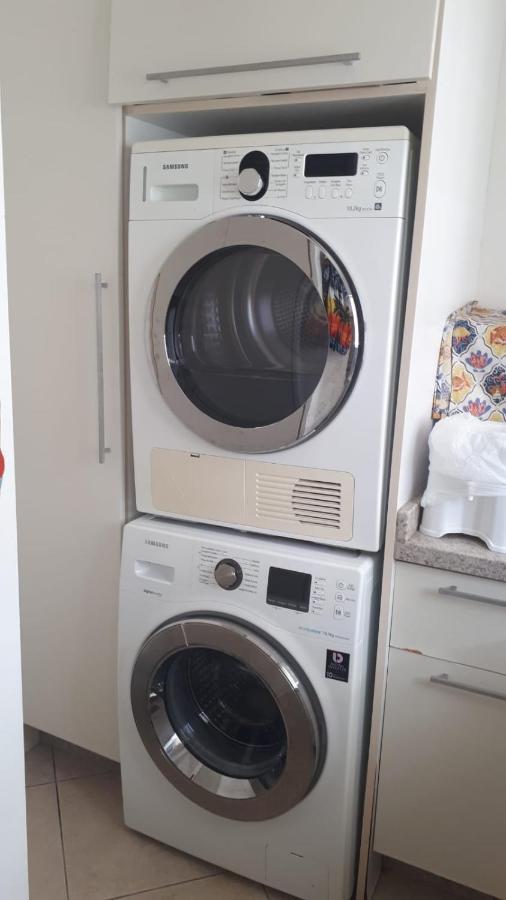 Apto 3 Quartos No Centro A Beira Mar Balneário Camboriú 外观 照片